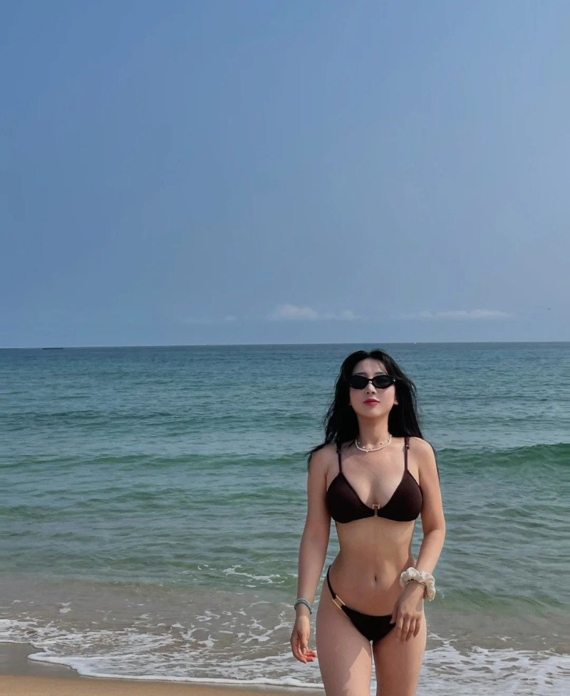 ảnh gái hàn quốc mặc bikini 24