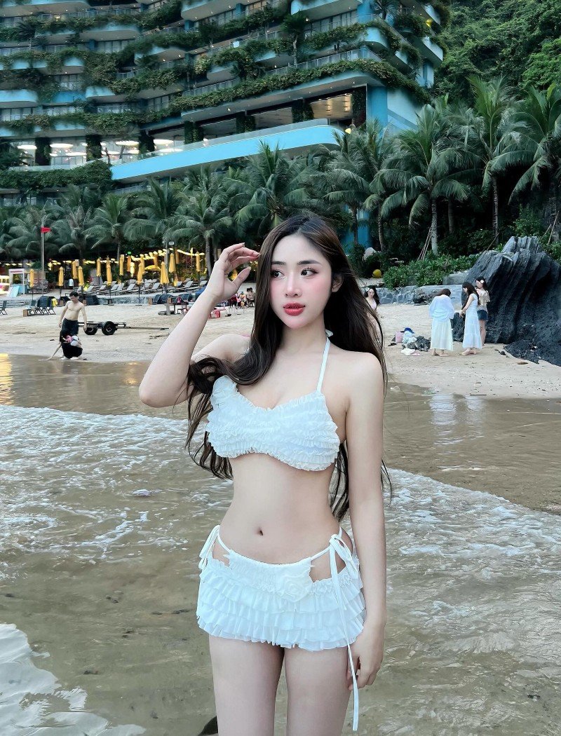 ảnh hot girl bikini mới nhất 12