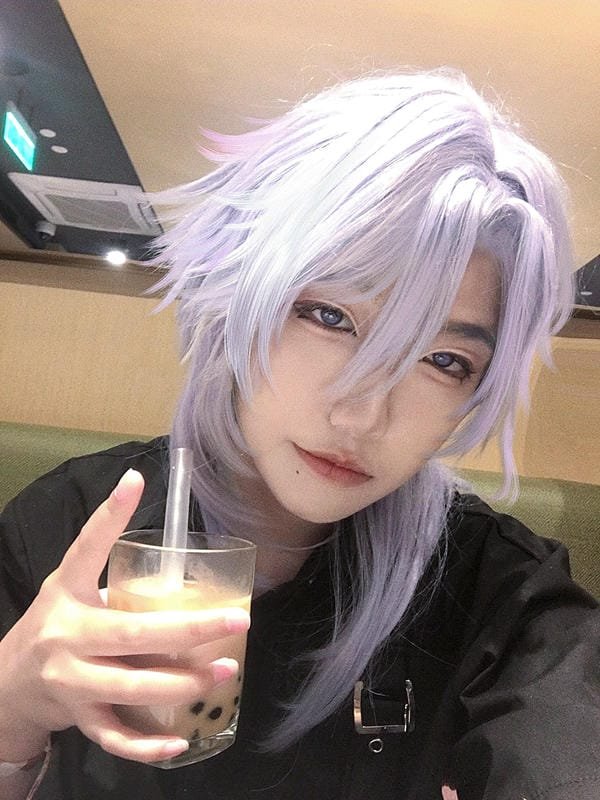 ayato cosplay 1
