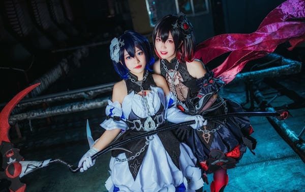 azure cosplay 15