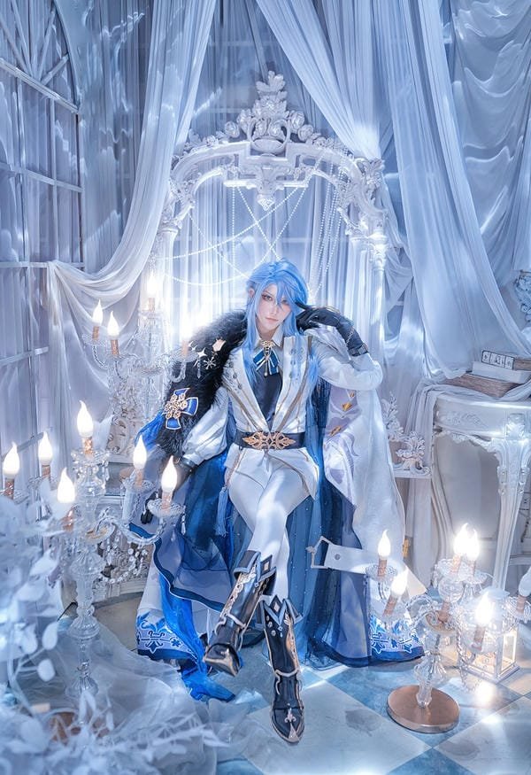 azure cosplay 7