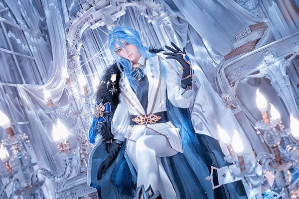 azure cosplay 9
