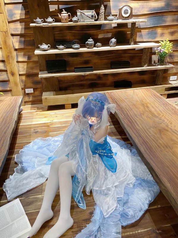 bambi cosplay​ 24