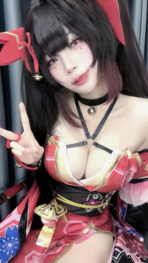 bambi cosplay​ 5