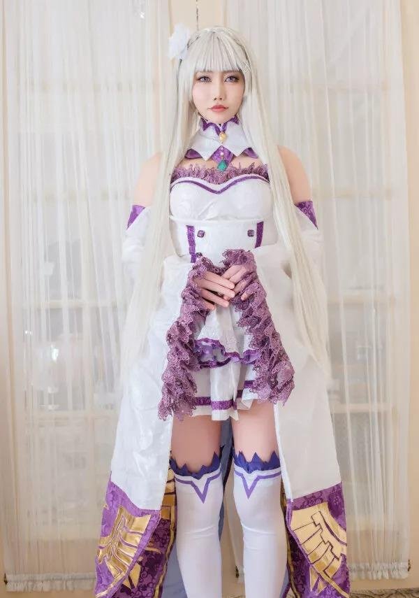 cosplay Emilia (17)