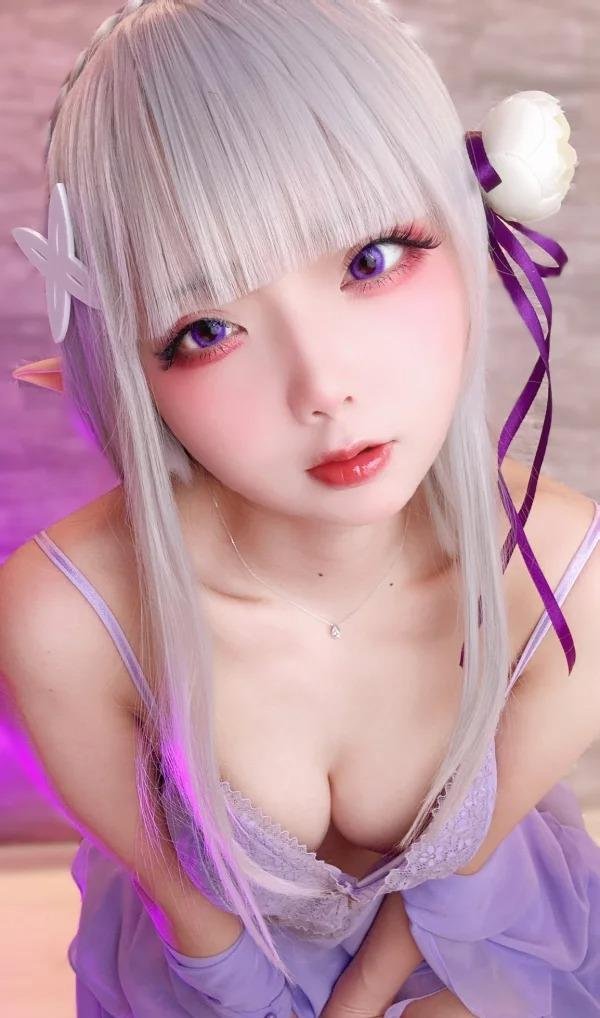 cosplay Emilia (4)