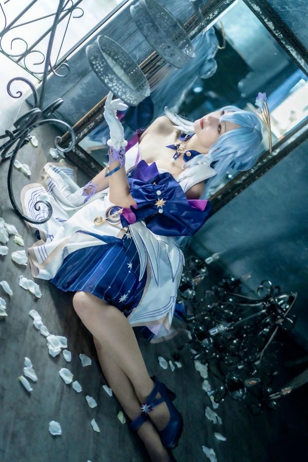 cosplay Robin - Honkai (1)