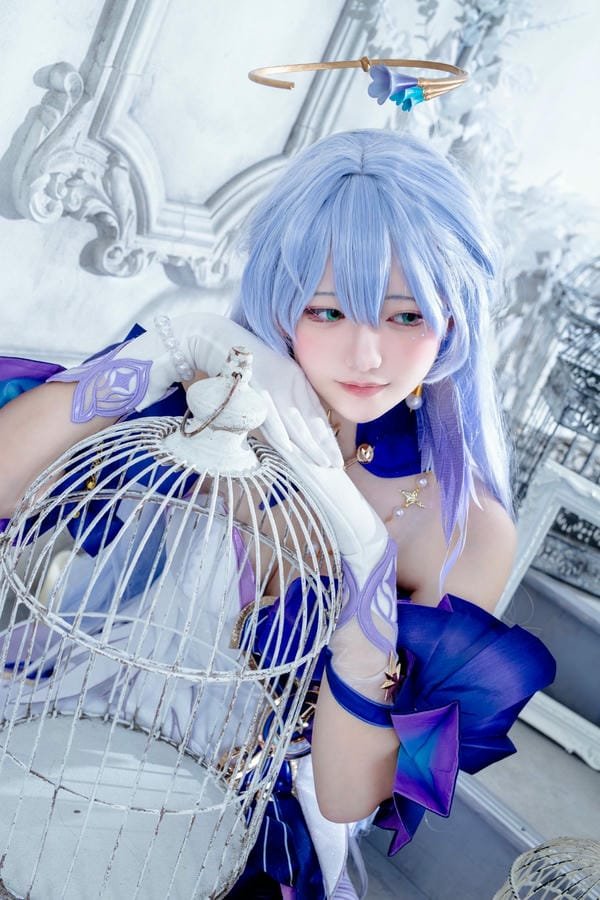 cosplay Robin - Honkai (16)