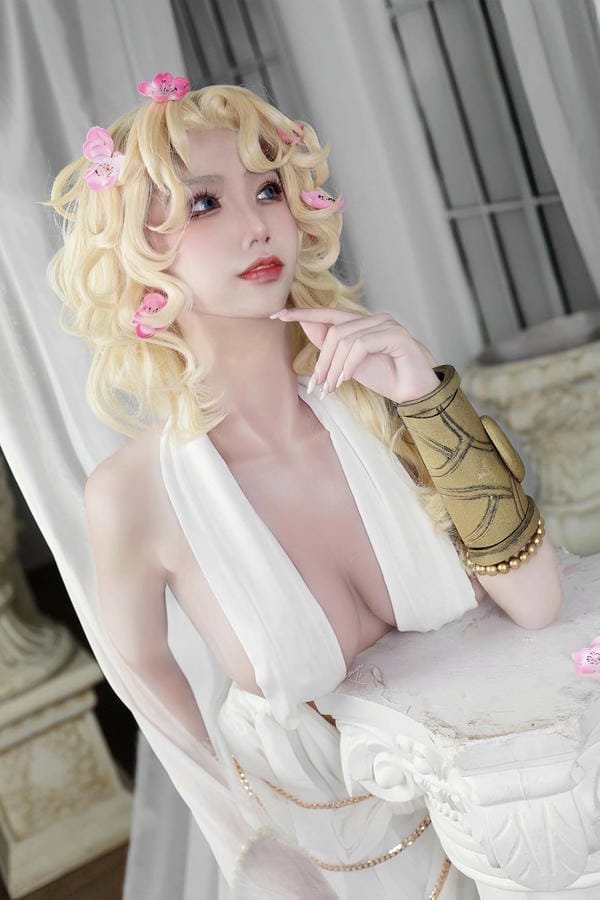 cosplay aphrodite 8