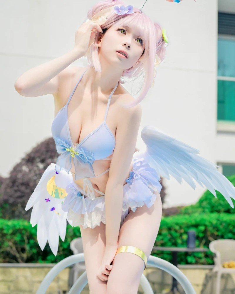 cosplay bikini 1