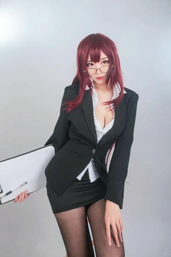 cosplay cô giáo 12