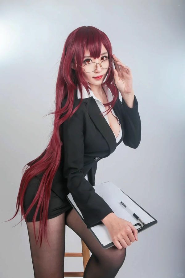 cosplay cô giáo 6