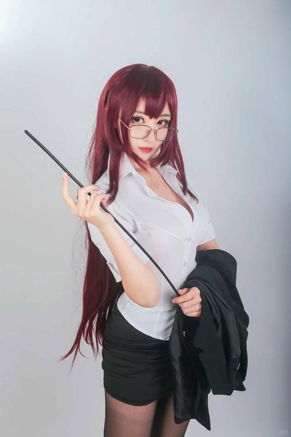 cosplay cô giáo 9