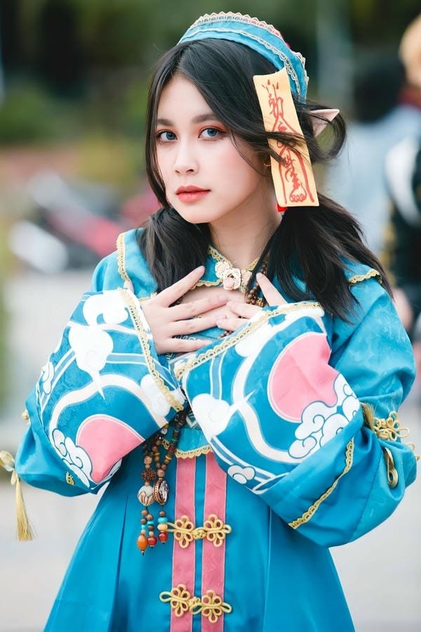cosplay cương thi 9