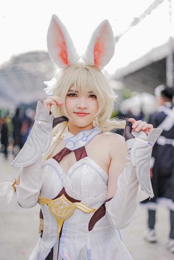 cosplay đuôi thỏ​