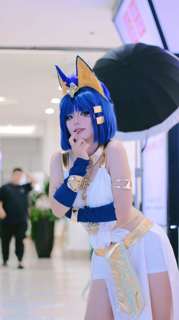 cosplay mèo 5