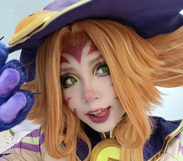 cosplay phù thủy 10