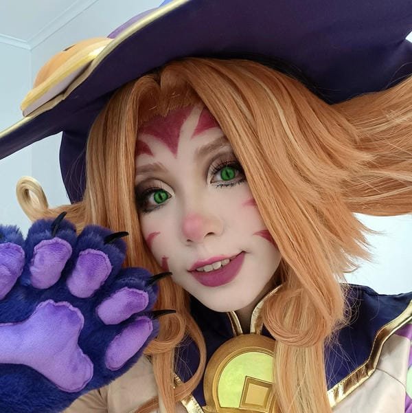 cosplay phù thủy 11
