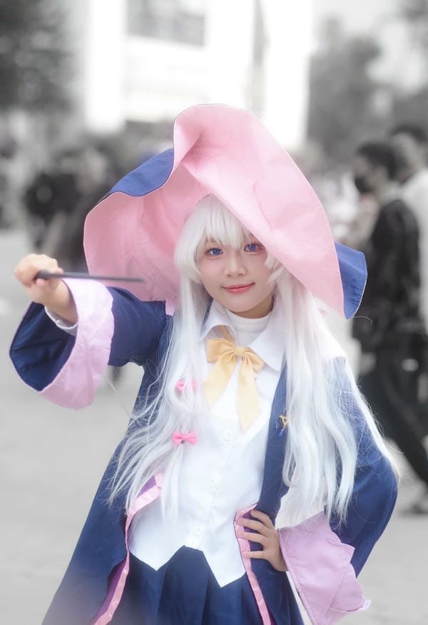 cosplay phù thủy 16