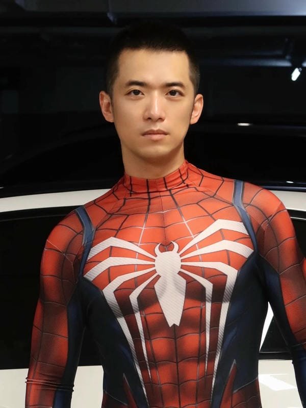cosplay siêu nhân 18