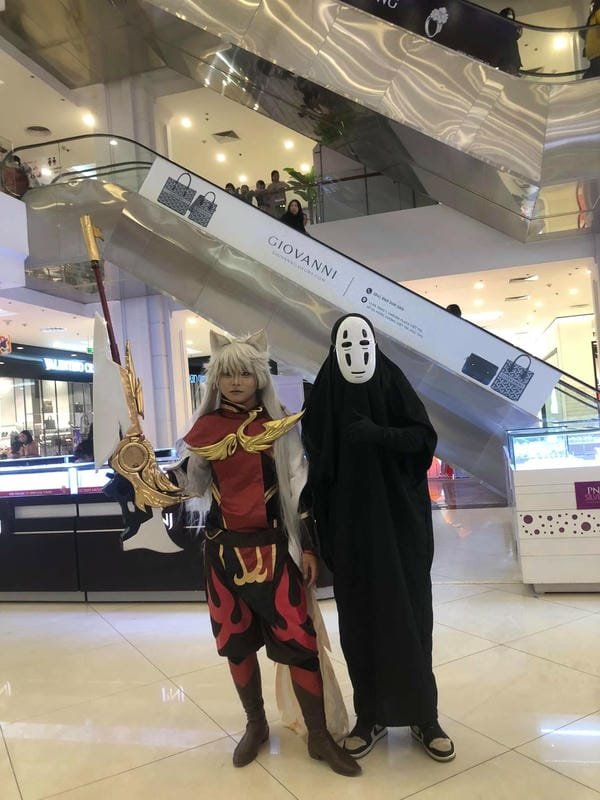 cosplay vô diện 18