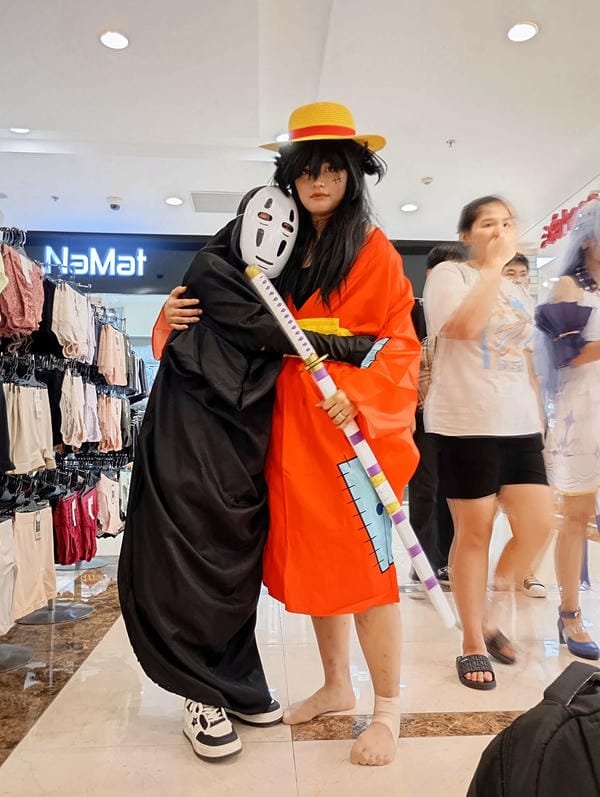 cosplay vô diện 6