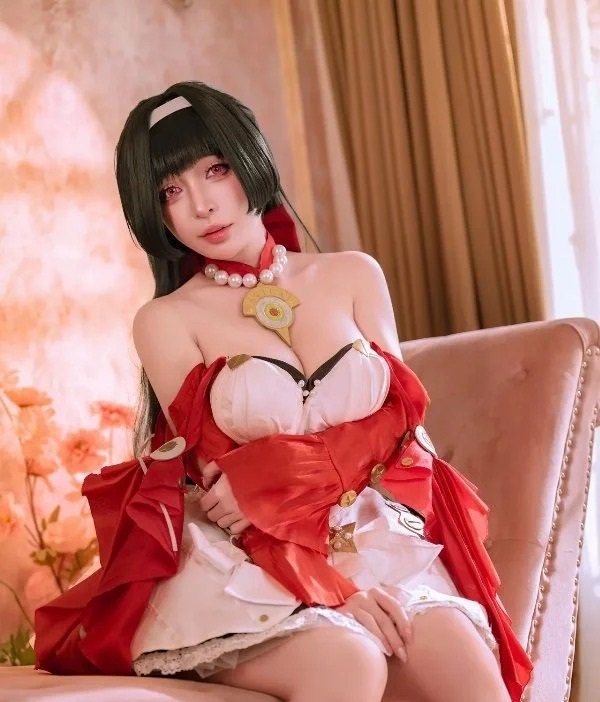 cosplay vú bự (22)