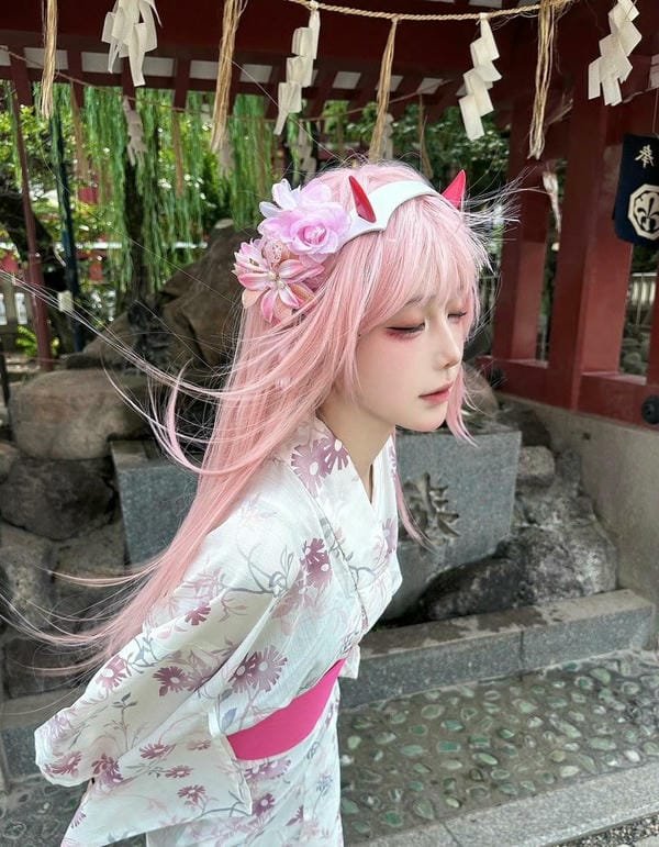 cosplay zero two 12