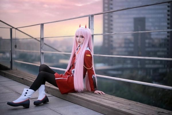 cosplay zero two 4