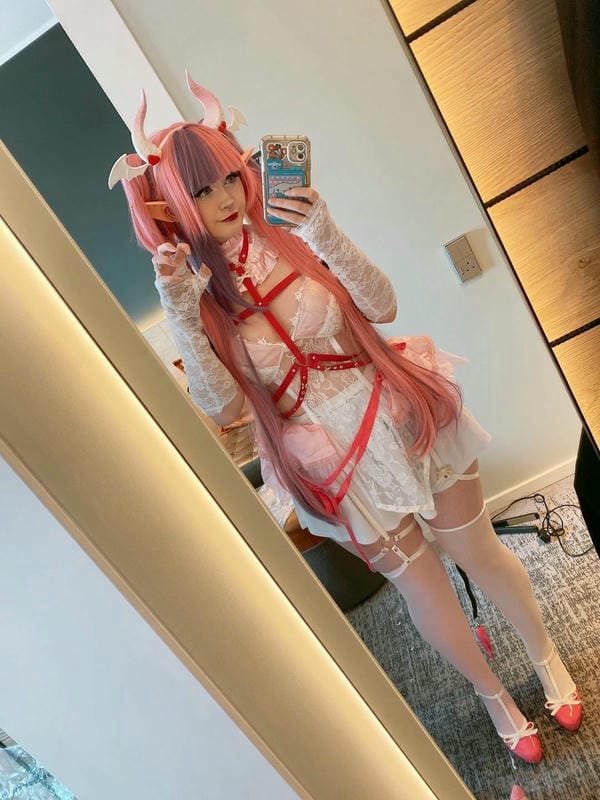 emiru cosplay (13)