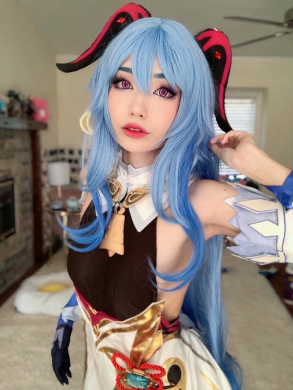 emiru cosplay (36)