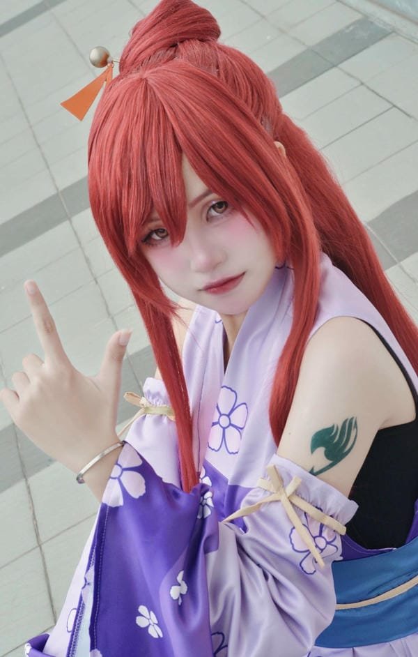 erza cosplay