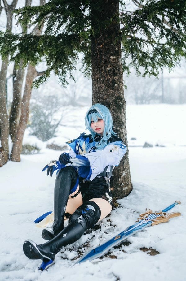 eula cosplay (10)