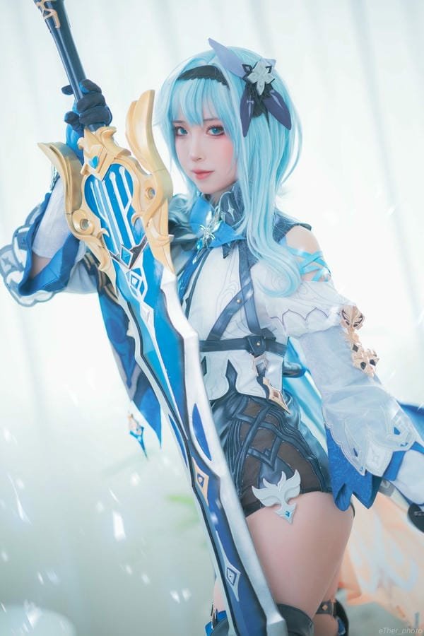 eula cosplay (4)