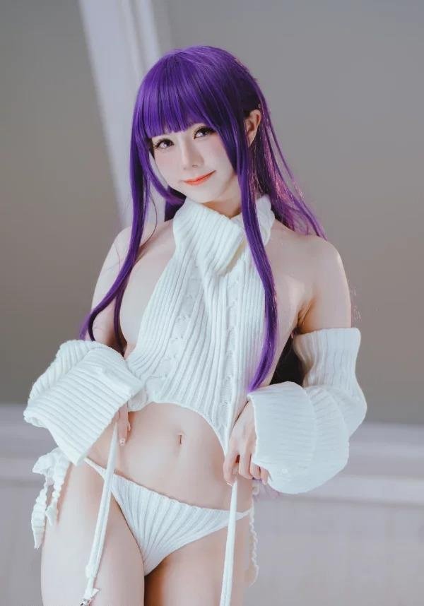 fern cosplay​ (1)