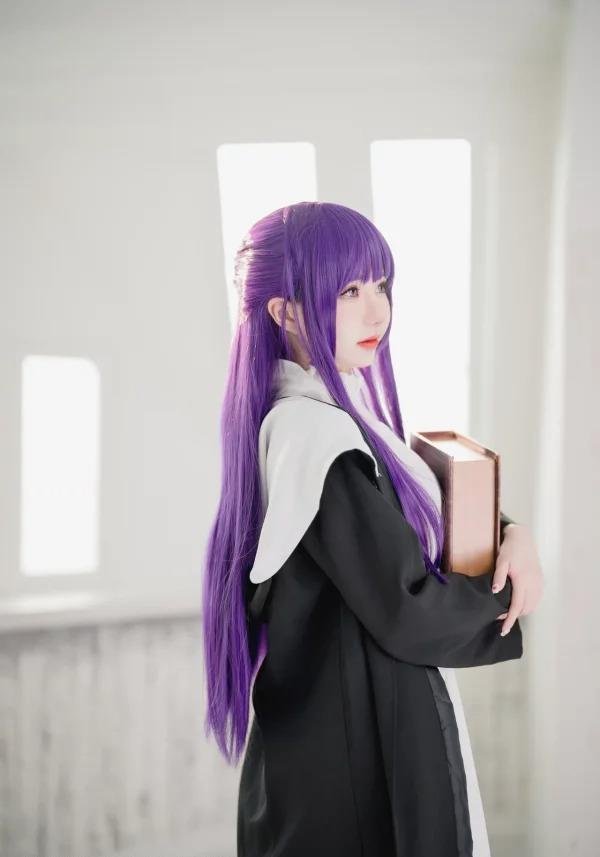 fern cosplay​ (11)