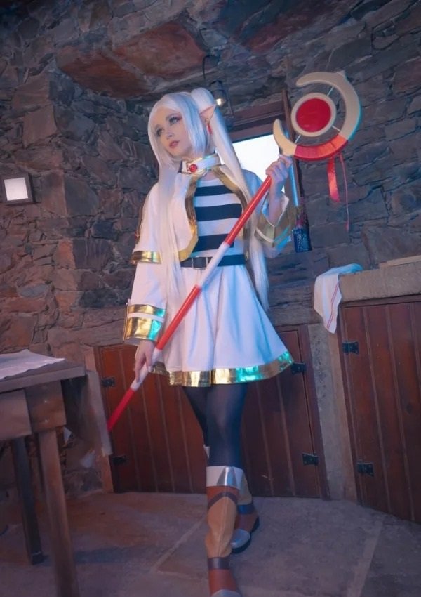 frieren cosplay nude​