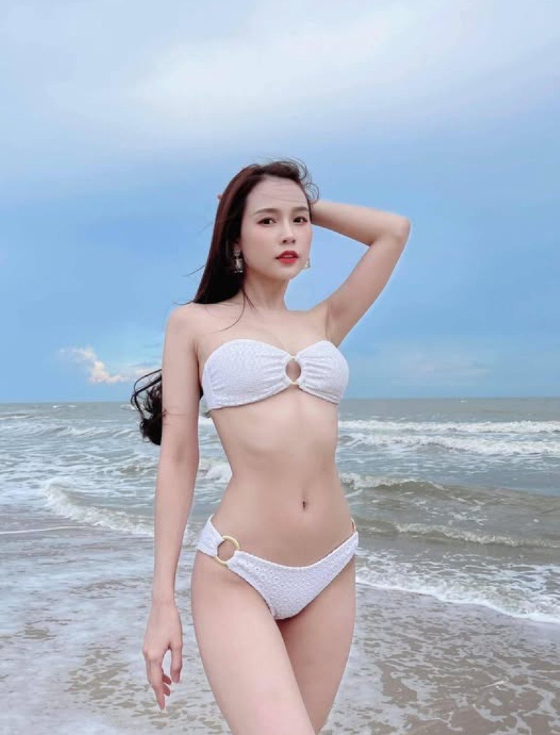 ảnh gái đẹp bikini 1