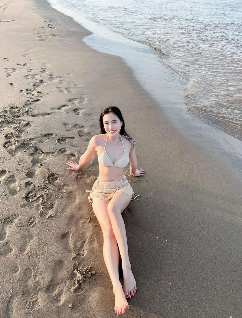 ảnh gái đẹp bikini 18