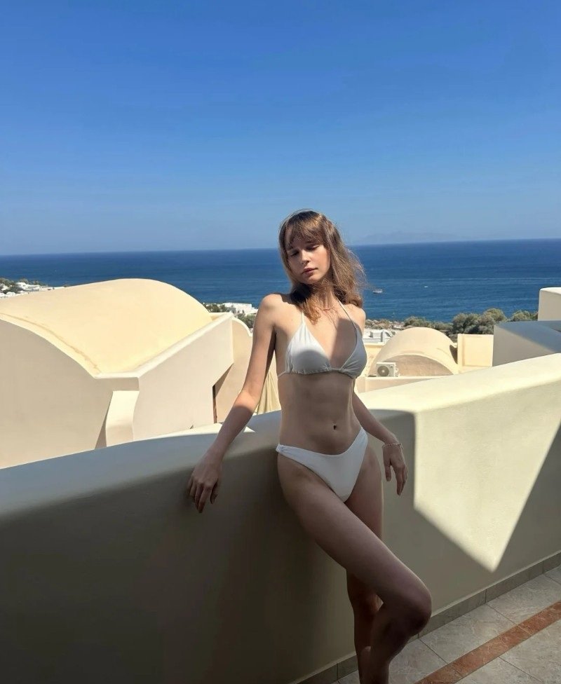 gái tây mặc bikini 13