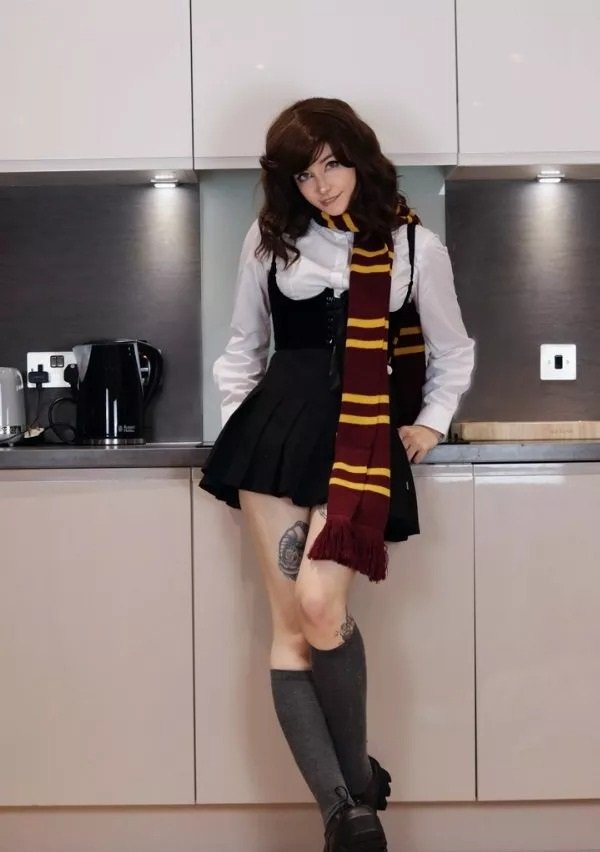 hermione granger cosplay​ (29)
