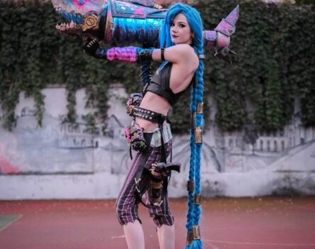 Chiêm ngưỡng 87+ hình ảnh Jinx cosplay cho fan Liên Minh Huyền Thoại