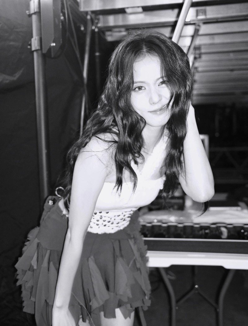 jisoo bikini 32