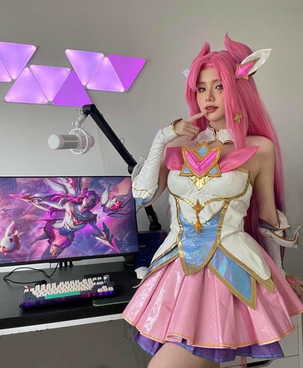kaisa cosplay 12