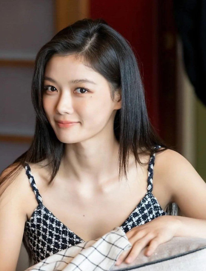 kim yoo jung bikini 25