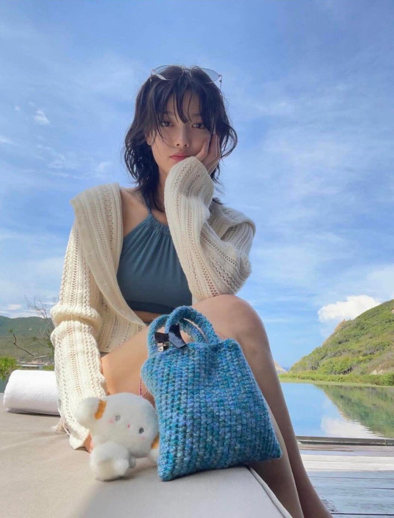 kim yoo jung bikini 27