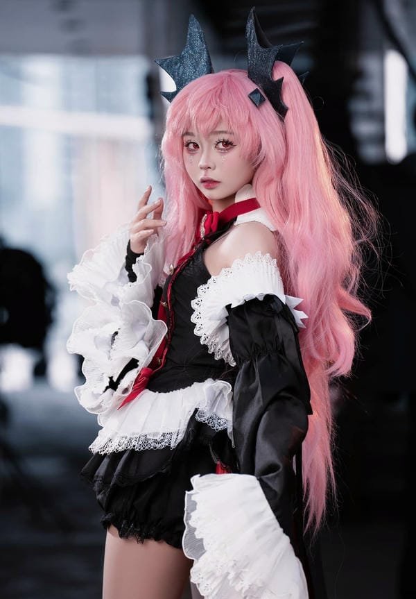 krul cosplay 12