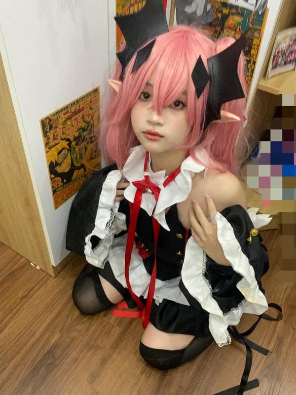 krul cosplay 13