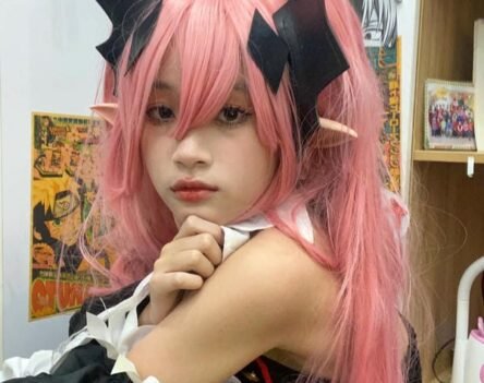 Chiêm ngưỡng 99+ ảnh Krul cosplay đẹp lộng lẫy và quyền lực