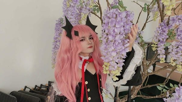 krul cosplay 19